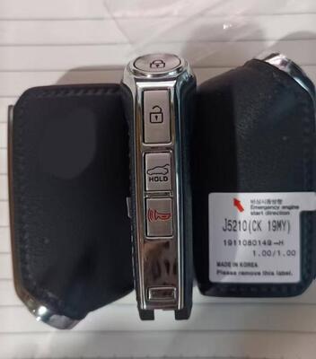 Kualitas  New OEM KIA Smart Keys PN: 95440-J5210  For 2019-2020 Kia Stinger GT  4-Button 
 pabrik
