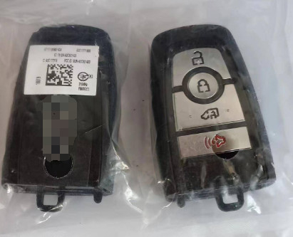 315MHz 3 + 1 Button 49 Chip 164-R8234 M3N-A2C931423 Smart Key Untuk 2019 Ford Transit Connect